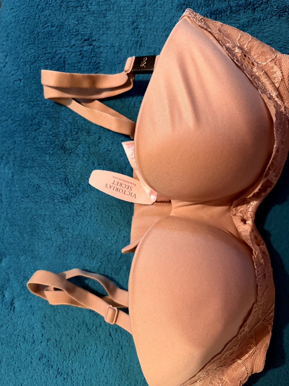 Victoria's Secret Peach Lace-Trim Padded Bra